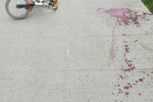 Dramă cumplită într-o familie: l-a accidentat mortal cu maşina pe nepotul de 4 ani