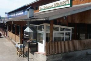 O femeie şi-a uitat portofelul doldora în WC-ul unui local din Deduleşti