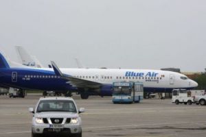 CEA MAI MARE companie aeriană românească îşi SCHIMBĂ NUMELE