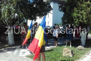 Imagini de la eveniment. Mobilizare generala la Constanta. Zeci de persoane pleaca spre Bucuresti unde vor participa la protest (galerie foto)