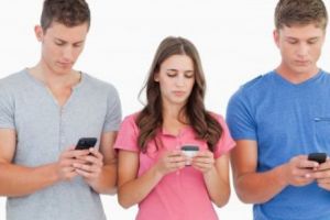 Bănăţenii plătesc cu telefonul transportul în comun