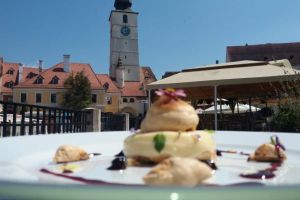 Hai la masă 2018! Reţete vechi de sute de ani şi show-uri culinare, în Piaţa Mică