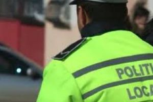 Cum se face legea la Cluj. Un poliţist local s-a ales cu dosar penal după ce a vrut să influenţeze o anchetă