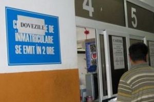 Programul de lucru la ghişeul “Eliberări permise de conducere şi certificate de înmatriculare”, în perioada 16-17 august