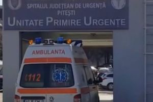 I-a bubuit lampa de benzină în mână