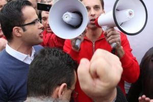 Cum răspunde Mircea Badea DIASPOREI. Imaginile sunt GRĂITOARE: Fără precedent! Temeţi-vă!