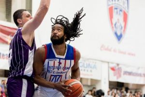 Randal Falker, noul pivot al lui BC CSU Sibiu