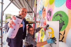 Cluj 100 - România în 100 de feţe - proiect artistic inedit pentru elevi - FOTO