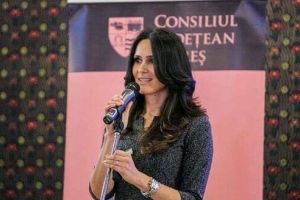 4.000 de angajaţi din învăţământ riscă să rămână fără locuri de muncă! Prof. dr. Nadia Raţă: „Măsuri fără noimă, cu efect în timpul anului şcolar”