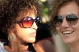 La Reşiţa, rufele se spală în oraş! Blitz Blanc – curat, călcat, parfumat cu o maşină-minune!