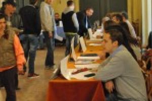 Un sfert dintre angajatori recrutează studenţi în această iarnă!