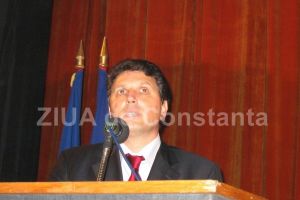   Un deputat PSD de Constanta a facut infarct inainte de sedinta coalitiei pe Legea offshore  