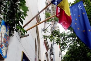 Atentie elevi, parinti, bunici, profesori: A fost publicat Codul-cadru de etica al personalului didactic din invatamantul preuniversitar  