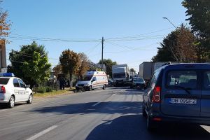 Trafic îngreunat pe DN 7, în urma unui accident grav