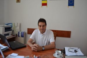Profesorii dâmboviţeni aşteaptă de la Guvern banii câştigaţi prin tribunale