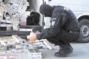 Controale, in Prahova, pentru prevenirea şi combaterea contrabandei cu tutun