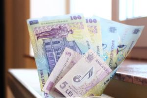  Moneda europeana, a atins cel mai mare nivel din iunie pana in prezent 