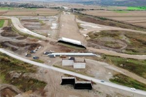 FOTO, VIDEO| Autostrada Sebeş-Turda, lotul 2: Avans rezonabil pe partea de terasamente, dar insesizabil în cazul structurilor mari