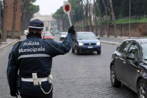 ATENȚIE. Restricţii în Italia pentru maşinile cu număr românesc. Amenzi de sute de euro