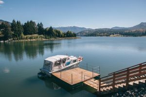 Ce se va întâmpla cu pontoanele de la Colibiţa după ce nivelul lacului va scădea cu 65 de metri