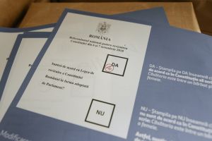 Primele semne de fraudă? 700 din cei 4.500 de votanţi sunt trecuţi pe listele suplimentare
