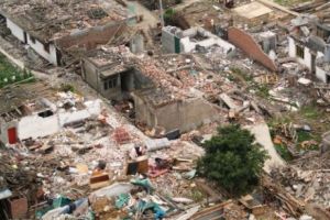 Miracol în Indonezia. Salvatorii au scos de sub ruinele a două şcoli 31 de copii. Toţi sunt în viaţă