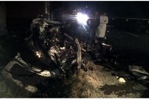 PRĂPĂD pe DN7 în această dimineaţă. O maşină s-a făcut „varză”! Două VICTIME (FOTO)