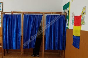 REFERENDUM: Cea mai bună prezenţă la urne, cu precădere, în comunităţile de romi şi în cele îmbătrânite