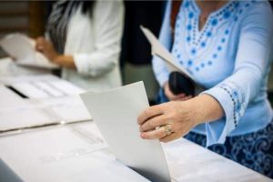 Referendum Satu Mare: 1,03% din sătmăreni au votat în această dimineaţă. Procentaj total: 4,48%