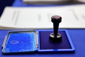 UDPATE REFERENDUM: Prezenţa la vot, duminică dimineaţa