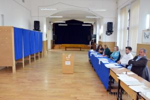 Eşec al referendumului: Coaliţia pentru Familie acuză de boicot toate partidele, în frunte cu PSD