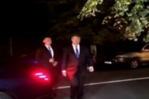 Klaus Iohannis s-a dus la vot: 'Vă doresc o seară bună'