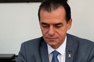 PUCI în PNL? Mesajul TRANȘANT trasmis de mai mulţi LIDERI ai PARTIDULUI . Se CLATINĂ CONDUCEREA 