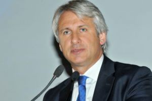 Teodorovici: Lista ruşinii trebuie să dispară. Datornicii plătesc penalităţi mai mari decât la bănci
