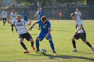 CS Hunedoara pierde acasă după o repriză a doua de coşmar