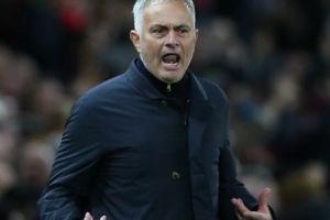 Mourinho a explodat: „La naiba cu voi, fii de curve!”