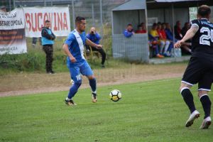 Bucovina câştigă şi se menţine în plutonul fruntaş