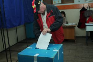 Disproporţie impresiunantă la votul din Hunedoara: mai bine de 90 la sută dintre participanţi au spus „DA”