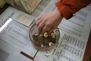 MORENI: Câştig de 63.000 de lei la Loto 5/40