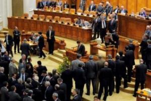 Un deputat PSD cere REPETAREA referendumului pentru redefinirea familiei