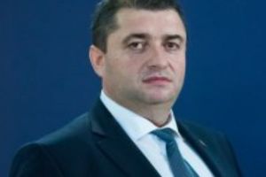 Cui face jocurile PNL. „Se răsucesc Brătienii în mormânt”
