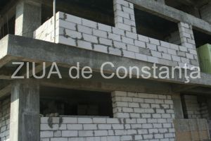 Un nou imobil rasare“ in Mamaia Nord. Investitorul modifica proiectul pentru a mai amenaja un etaj (document)