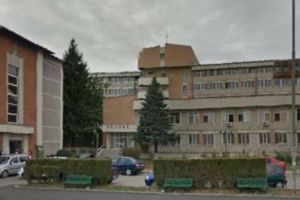 Caz REVOLTĂTOR! BEBELUȘ ţinut în PUNGĂ 10 ORE. DOCTORII au CREZUT că este MORT