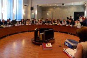 In sfarsit! S-a aprobat gratuitatea pentru elevi si studenti la mijloacele de transport in comun URBIS