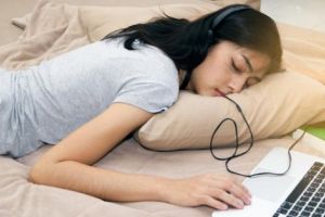 Importanţa somnului pentru sănătate la copii şi adulţi