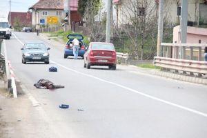 Despăgubiri de 100.000 de euro şi închisoare cu suspendare după un groaznic accident ...