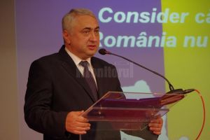 Valentin Popa a revenit la conducerea Universităţii din Suceava