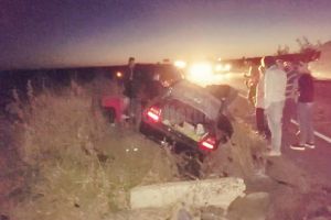 O tânără a fost rănită, în urma impactului dintre două autoturisme