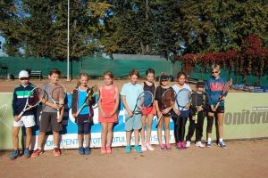 Prima ediţie a Cupei Select-Decathlon s-a bucurat de o participare numeroasă