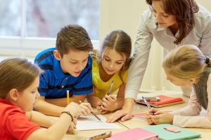 ”Școală după şcoală” – vezi care sunt unităţile de învăţământ din Harghita în care se desfăşoară programul